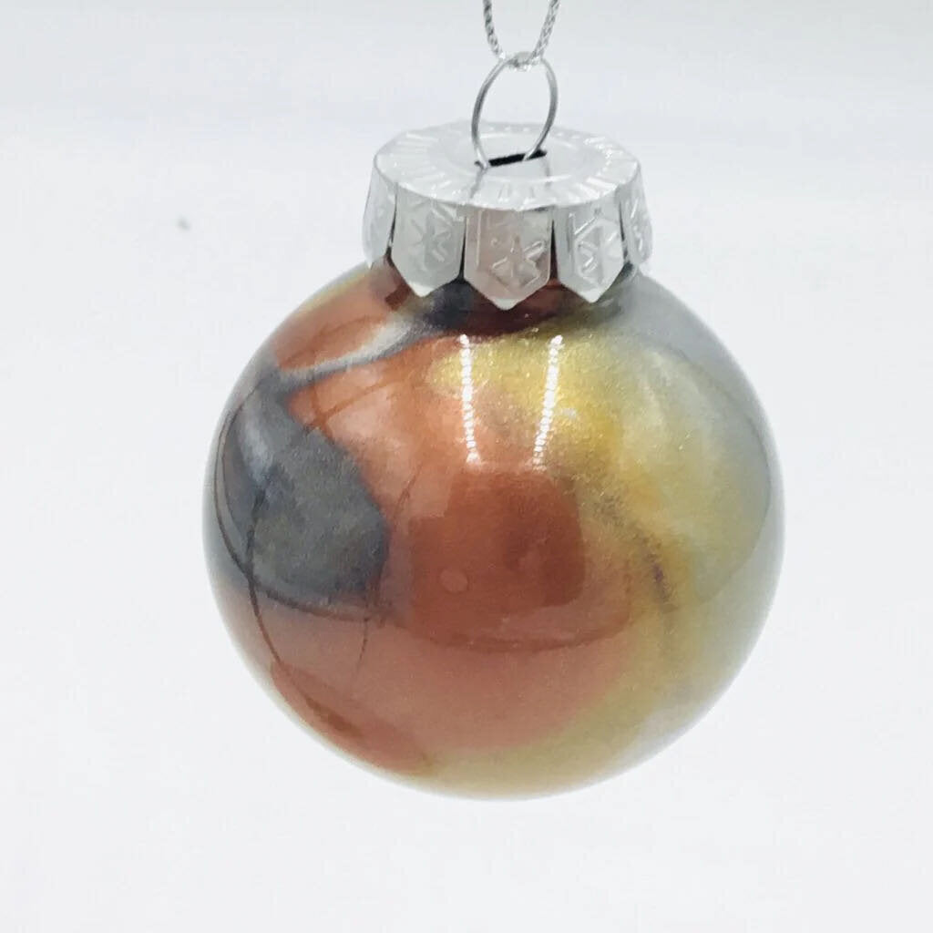 2.4" Round Fluid Art Christmas ornament - Gold Bronze Silver White black