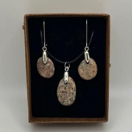 Necklace & Earrings Set