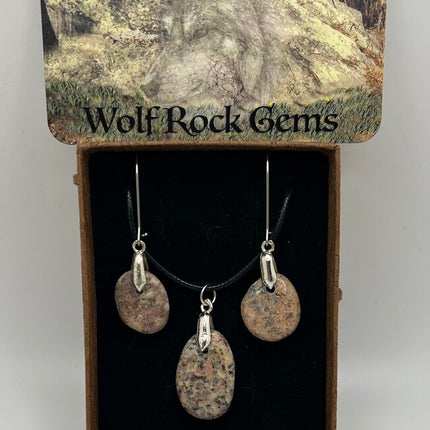 Necklace & Earrings Set