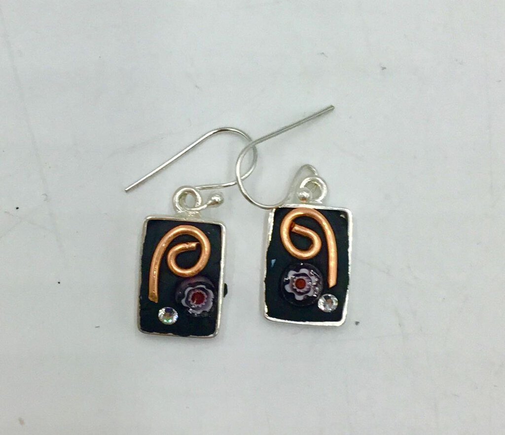 Swirl earrings