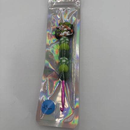 Ergonomic crochet hook 4.5mm leprechaun cow