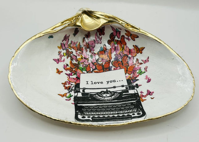 I Love You/Typewriter Clam (Newport, RI)