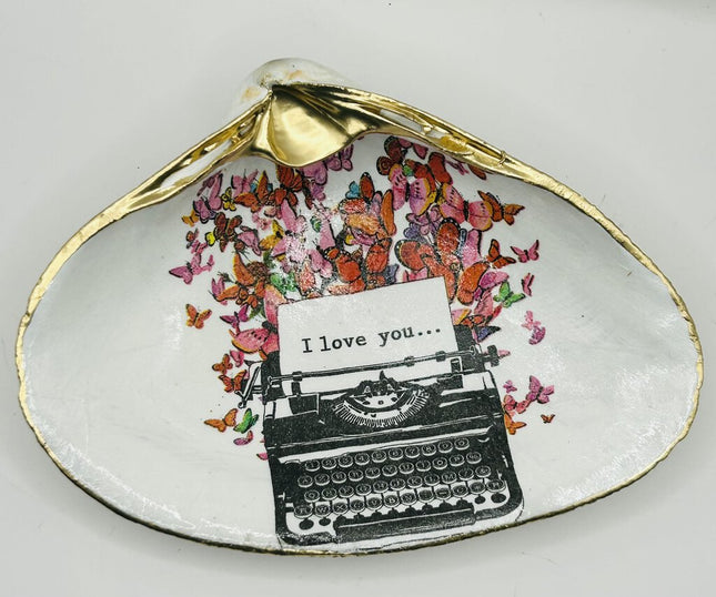 I Love You/Typewriter Clam (Newport, RI)