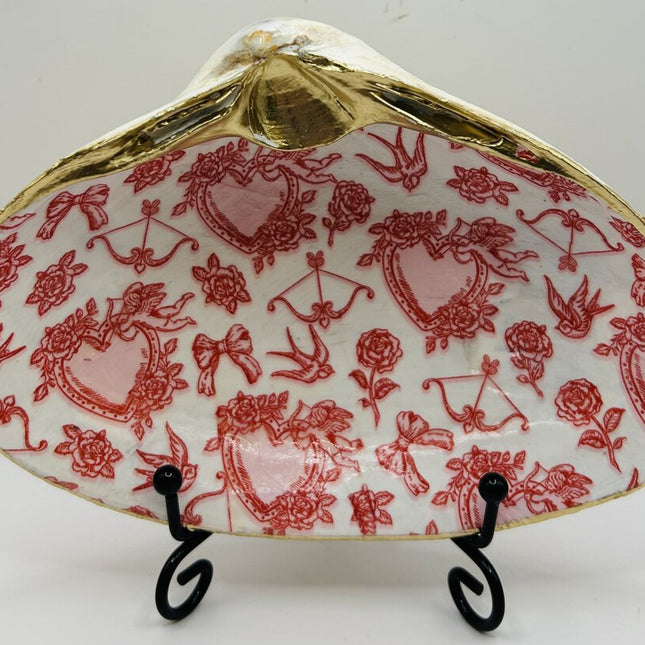 Red Hearts/Cupid Atlantic Surf Clam (old orchard beach, ME)