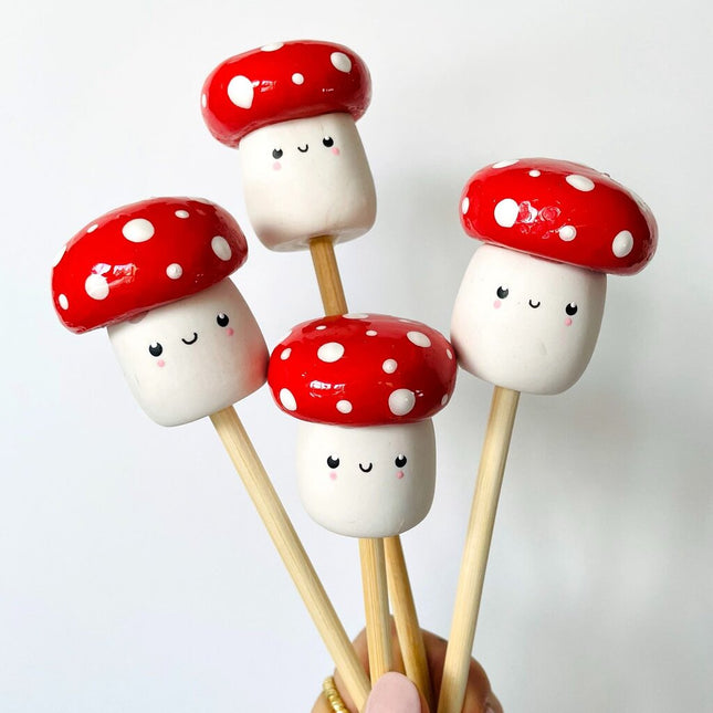 RED MUSHROOM PLANT PAL