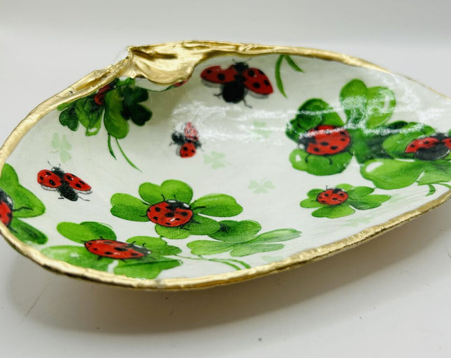 Clovers & Ladybugs Clam Dish ( Nahant Beach, MA)