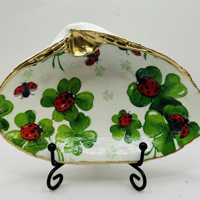 Clovers & Ladybugs Clam Dish ( Nahant Beach, MA)