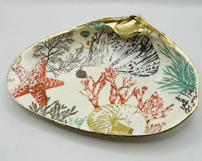 Brown/Orange Sea Life Clam Dish ASC (Old Orchard Beach, ME)