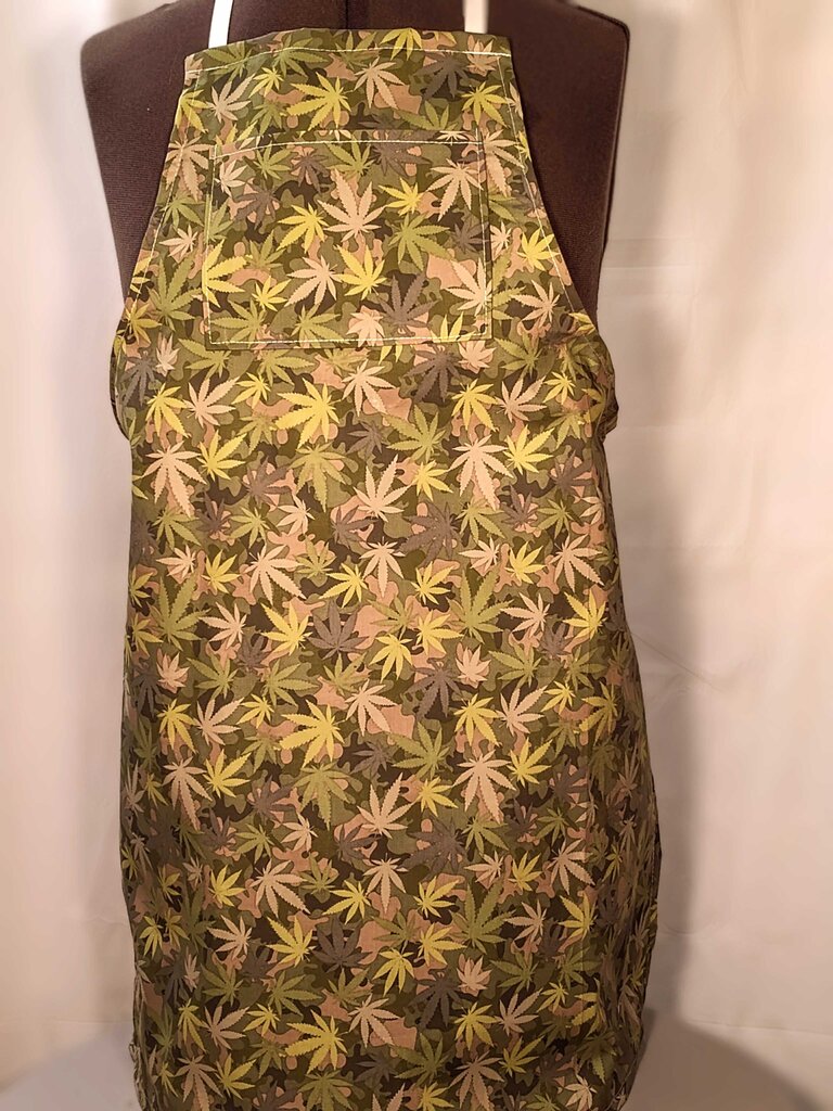 Adult Apron Quiet Pot