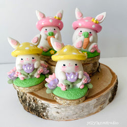 MUSHROOM BUNNY DESK BUDDY - view 4