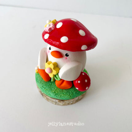 MUSHROOM DUCK DESK BUDDY