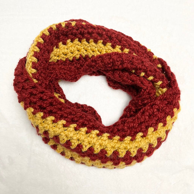Chunky Infinity Scarf - Red & Gold