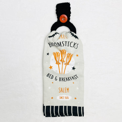 Hanging Towel Set - Three Broomsticks