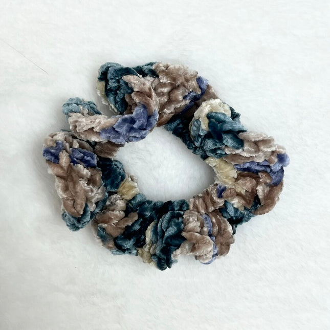 Velvet Scrunchie - Toasted Almond
