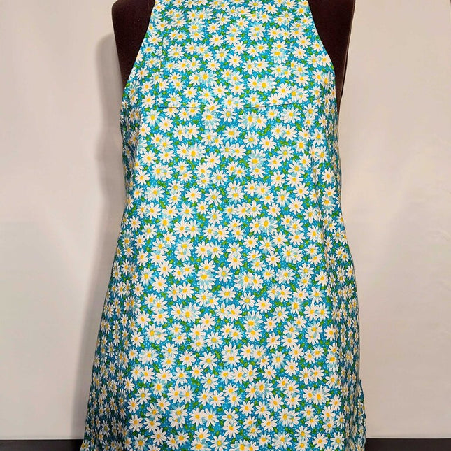 Adult Aprons Daisies on Blue