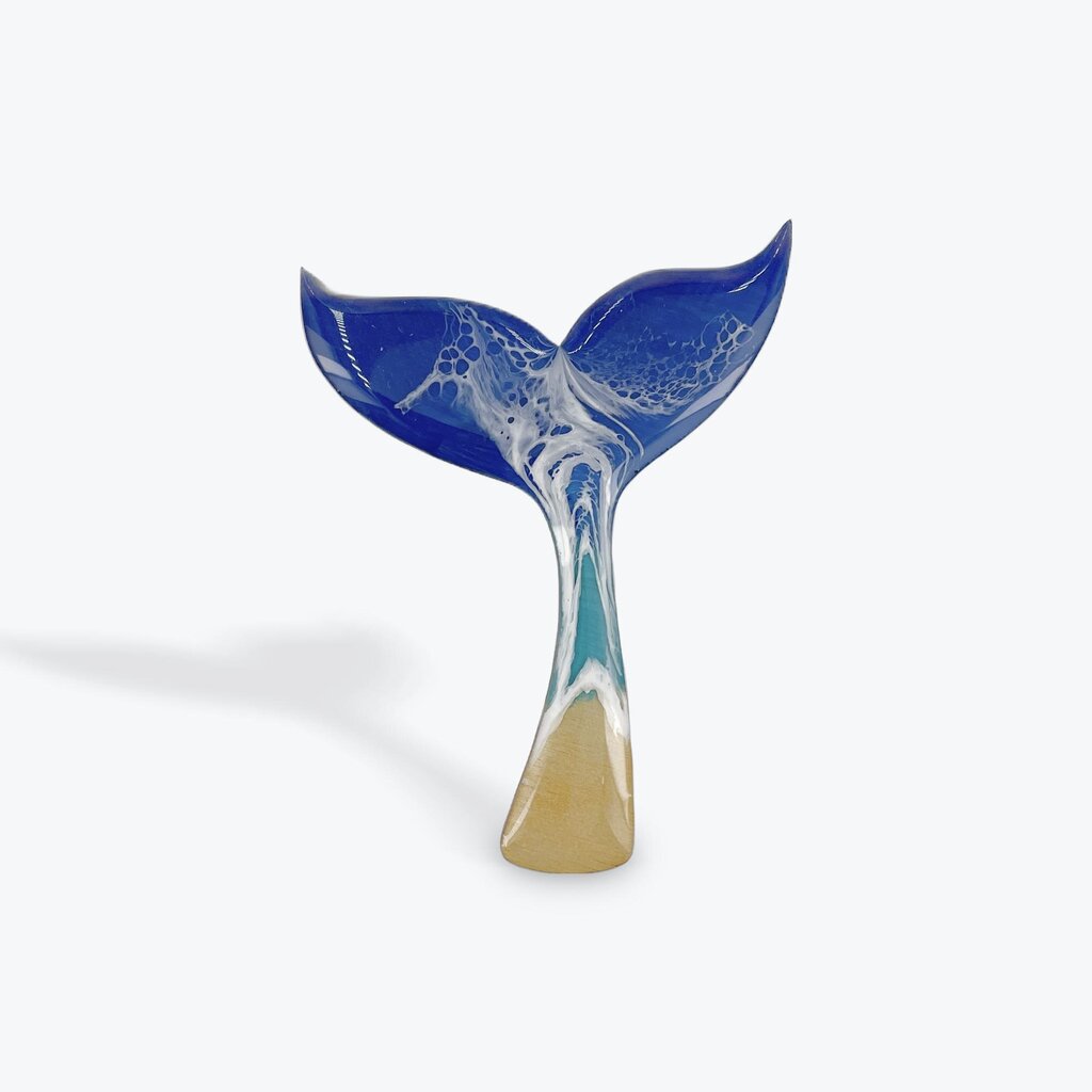 Whales tail magnet