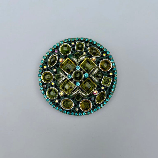 3 X 3 GREEN MAGNET w/center piece, light green pieces& silver, aqua rhinestone edge