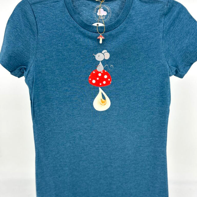Mouse on Mushroom Women's fitted Teal