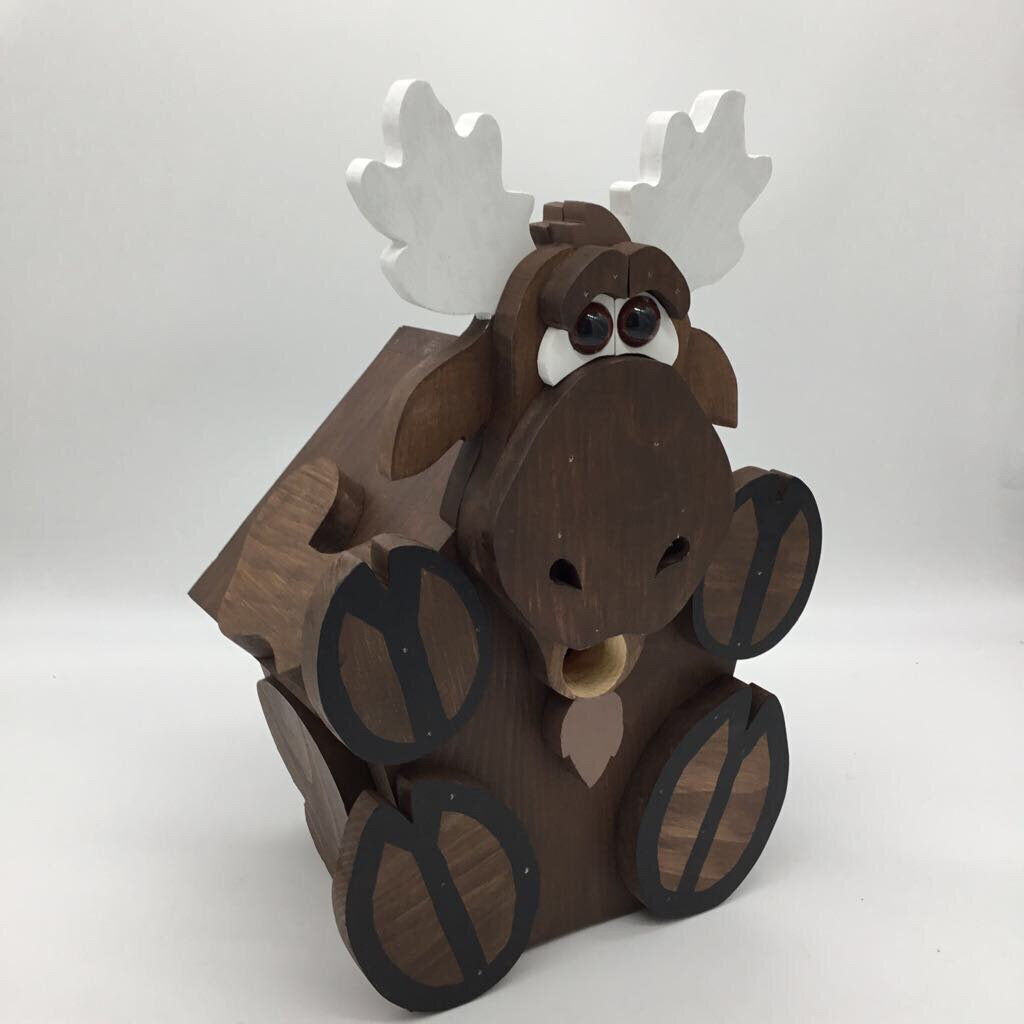 Moose Birdhouse