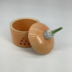 Garlic keeper - view 2