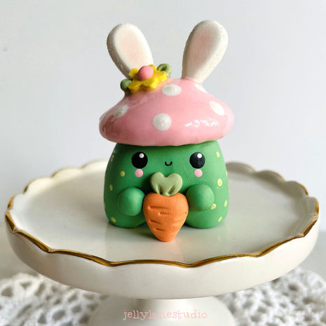 FROG BUNNY DESK FRIEND