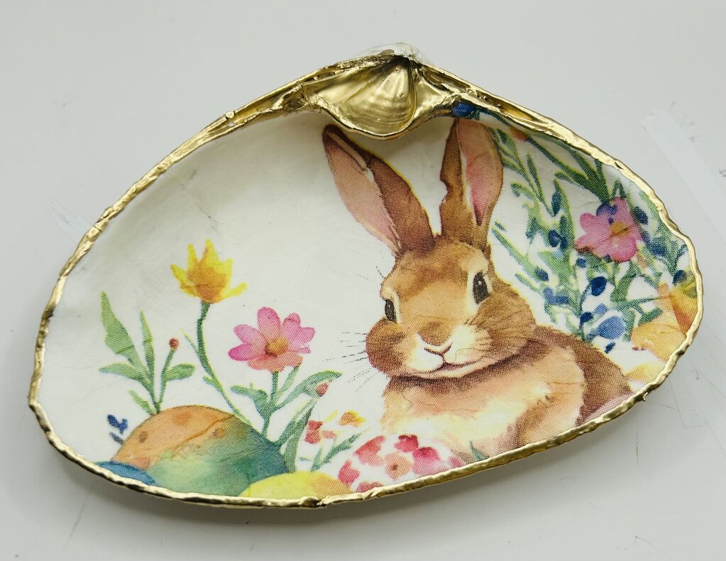 Bunny/Spring Flowers Clam Dish ( Salisbury, MA)