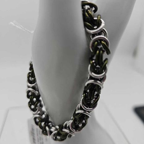 Silver Olive Green Byzantine Bracelet