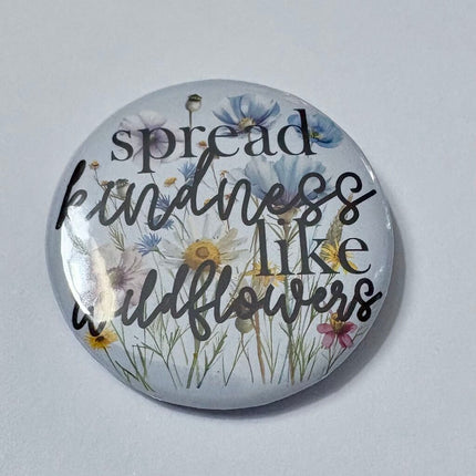 SPREAD KINDNESS PIN
