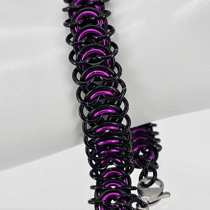 8" Black Purple Vertebrae bracelet
