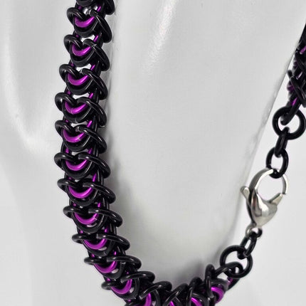 8" Black Purple Vertebrae bracelet