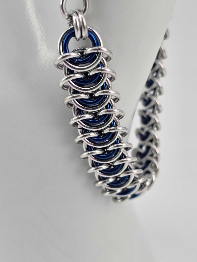 8" Silver Blue Vertebrae Bracelet