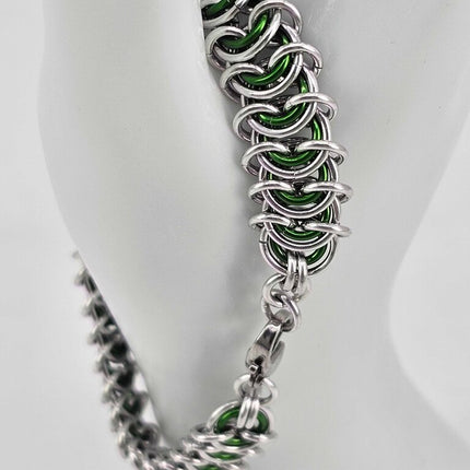 8" Silver Green Vertebrae Bracelet