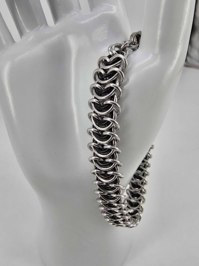 8" Silver Black Vertebrae Bracelet