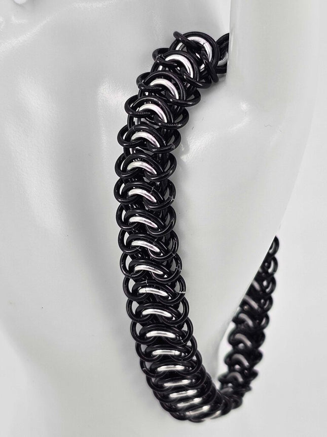 8" Black Silver Vertebrae Bracelet
