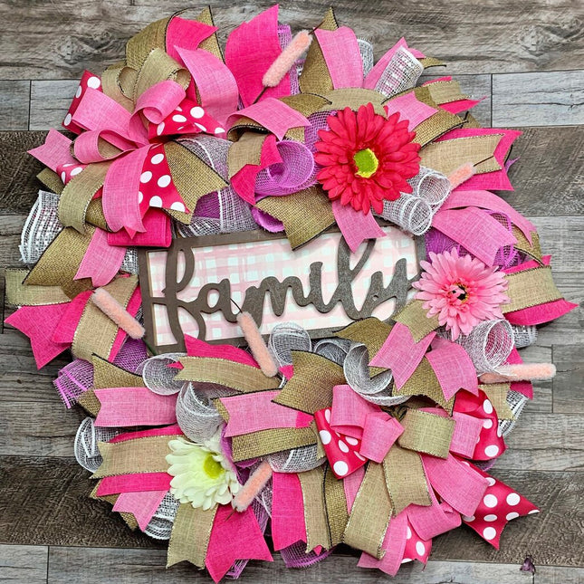 Family Pink and White Wreath, Pink Daisy Front Door Wreath, Spring & Summer Floral Deco Mesh Wreath, Mother's Day or Grandmother Gift, Family Door Decor Pink and Red