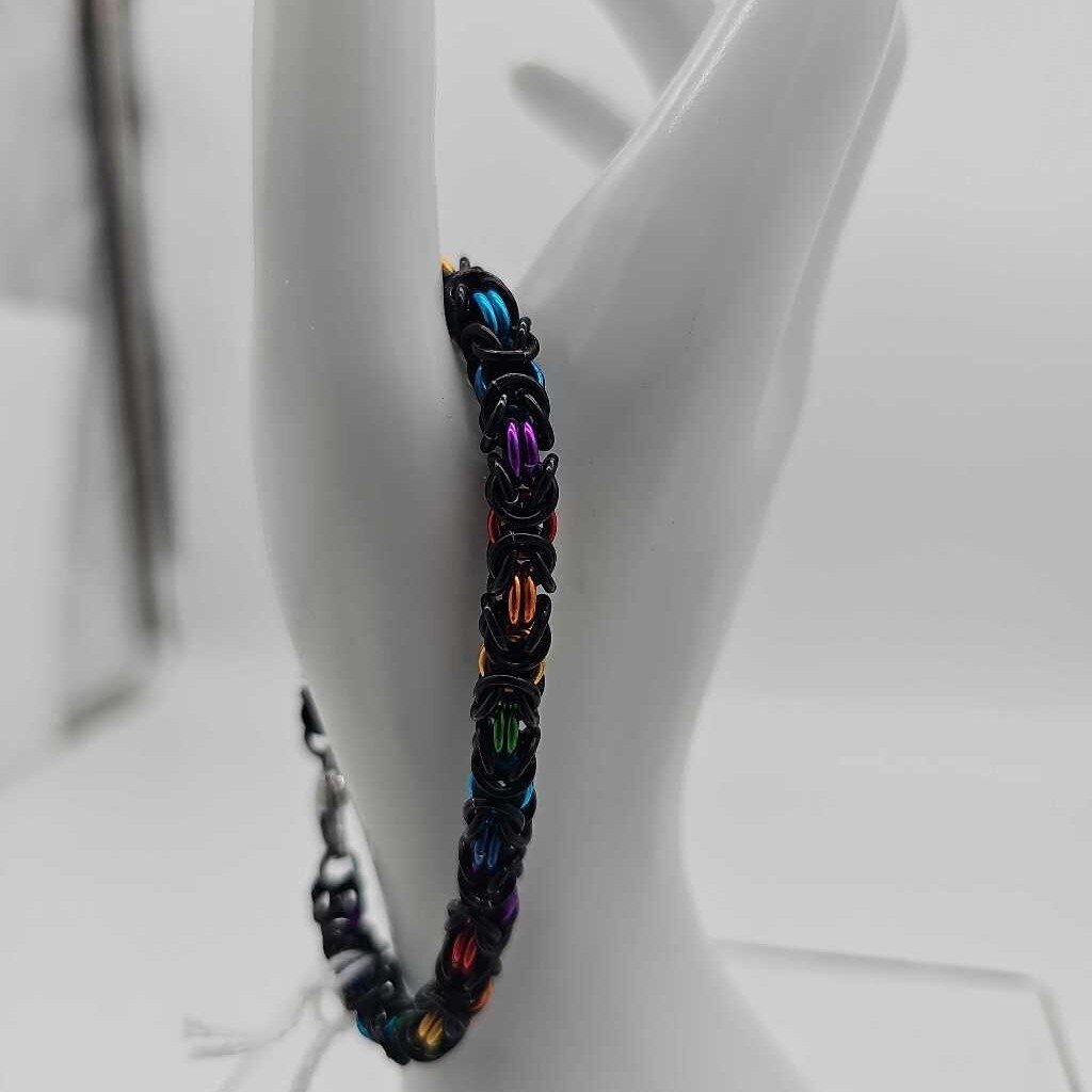 7.5 inch Black Rainbow Byzantine Bracelet