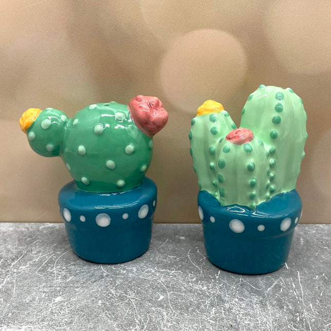 Cactus Salt & Pepper Shakers Mint