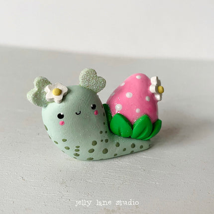 STRAWBERRY SNAIL DSK FRIEND