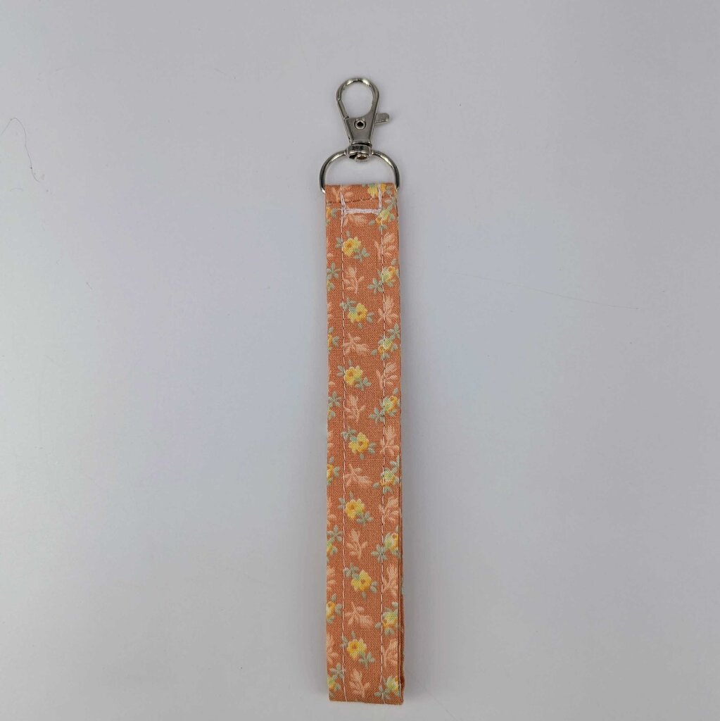 08 Small Green Gingham Keychain