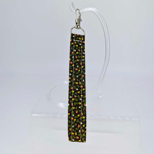 Keychain - Brown with blossoms