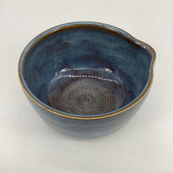 Garlic pasting bowl - view 1