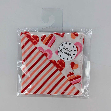 CORNER BOOKMARK - Hearts