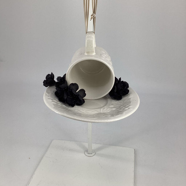 teacup bird feeders