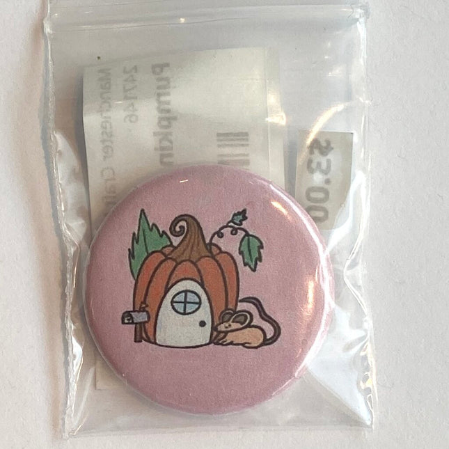 Pumpkin Cottage Pin
