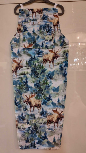 Adult Apron Moose in Water