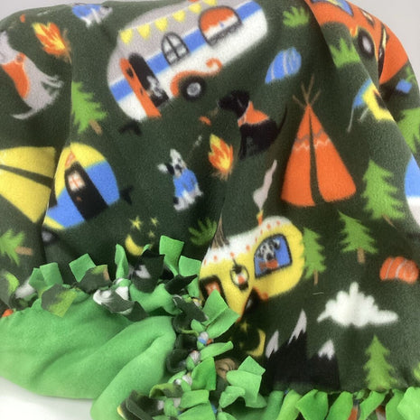 Fleece blanket green camping w/green