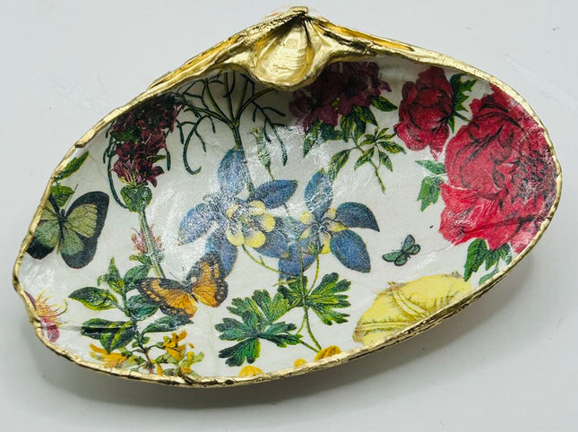 Butterflies & Florals Clam Dish from Salisbury, MA