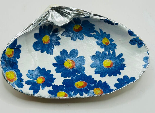 Blue Floral Clam Dish from Newport, RI