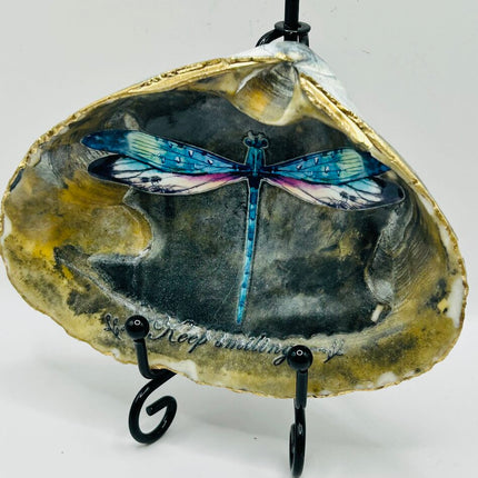 "Keep Smiling" Dragonfly Clam Dish on natural shell
