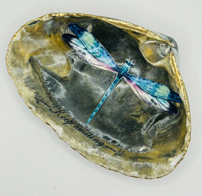 "Keep Smiling" Dragonfly Clam Dish on natural shell